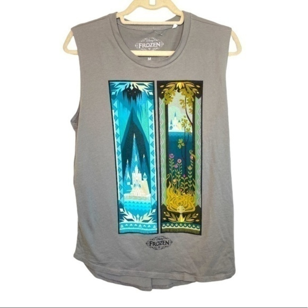 DISNEY Frozen Elsa and Anna Graphic Tank Top Gray Size Medium